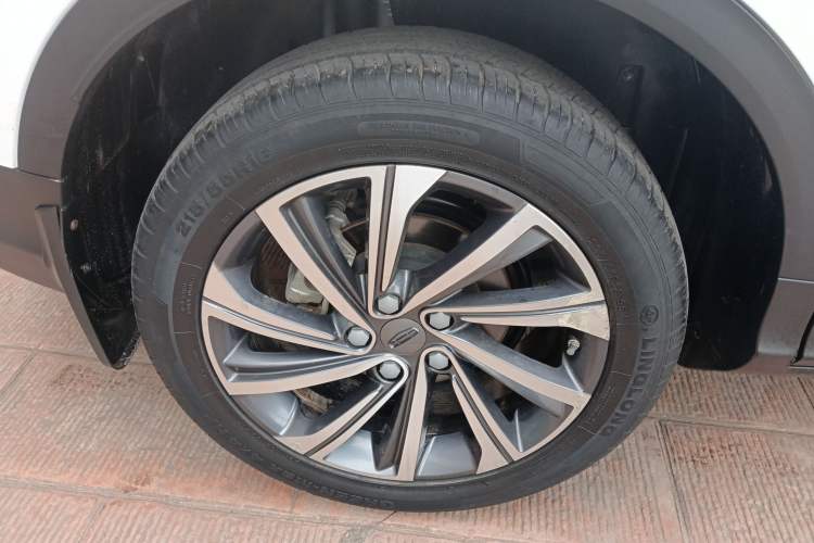 Used Geely Auto Coolray 2019 260T DCT Knight China VI Standard
