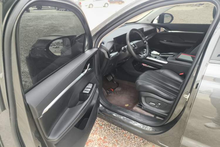 Used Roewe RX5 MAX 2022 1.5T Automatic Zhiwei Prestige Edition