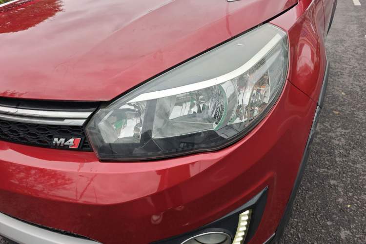 Used Great Wall M4 2015 1.5L AMT Luxury Model
