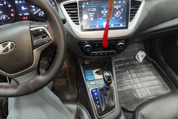 Used Hyundai Verna (new generation) 2016 1.6L Automatic Elite Edition TOP