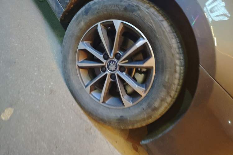 Used BYD Qin PLUS 2024 HONOR Edition DM-i 55KM Leading Model Exterior 7