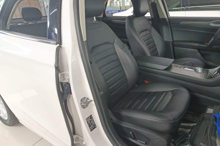 Used Ford Mondeo 2020 EcoBoost 180 Stylish Model
