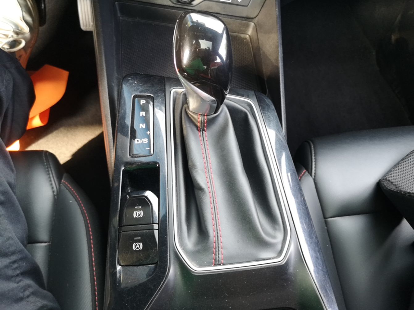 MG 5 2022 180 DVVT CVT Youth Luxury Edition — снимка 16