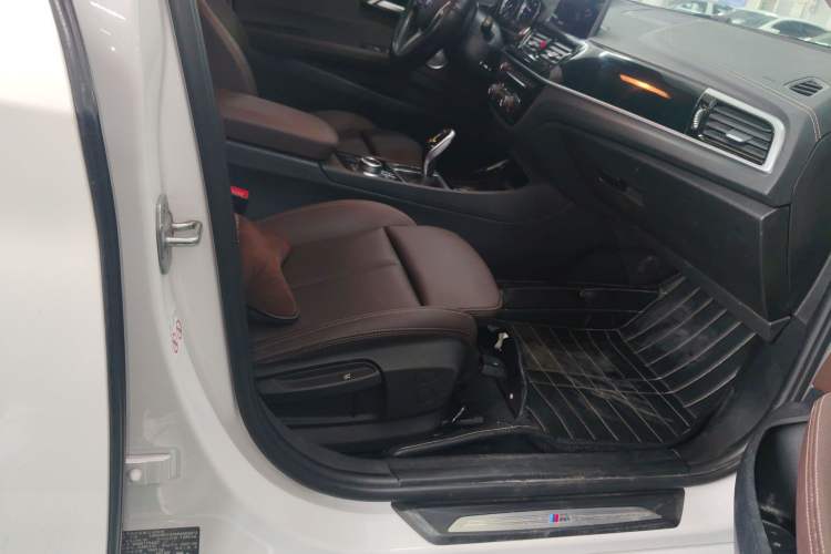 Used BMW 1 Series 2021 120i M Sport Night Edition Right Front Seat