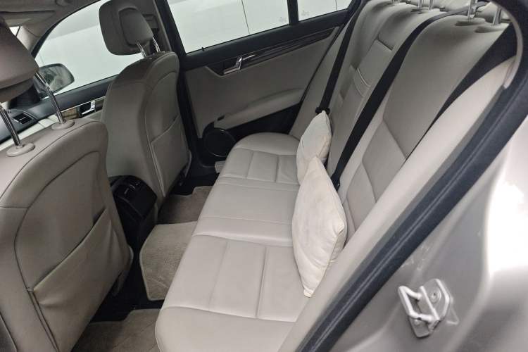 Used Mercedes-Benz C-Class 2008 C 230 Fashion Model Left Rear Seat