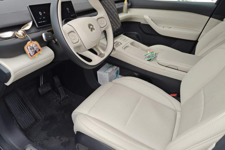 Used Nio ES6 2024 75 kWh
