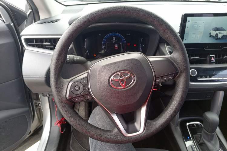 Used Toyota FRONTLANDER 2023 2.0L CVT Elite Edition
