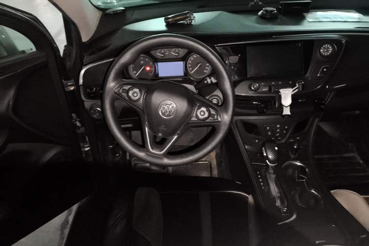 Used Buick Envision 2015 20T Two-Wheel-Drive Leading Model
