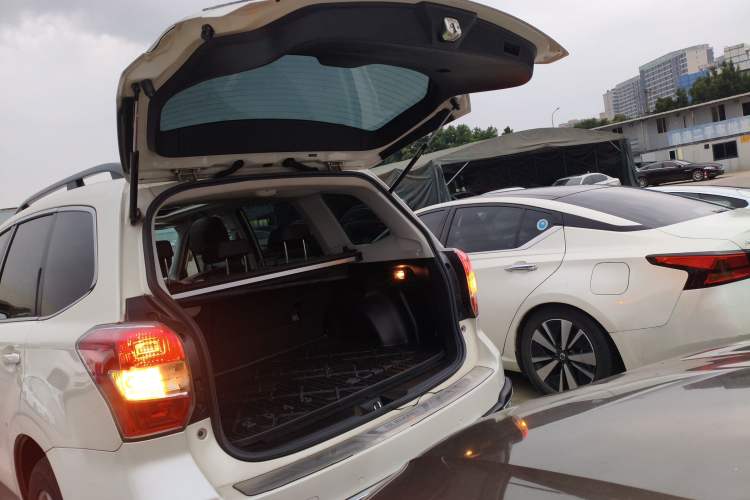 Used Subaru Forester 2014 2.0i Manual Luxury Edition
