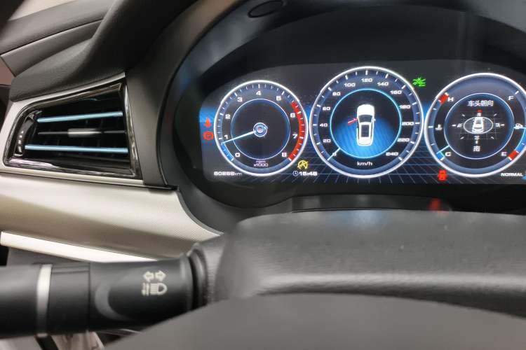 Used Haval H7 2018 Revised Version Blue-Label H7 2.0T Automatic Smart Enjoyment Trim Odometer Close Up