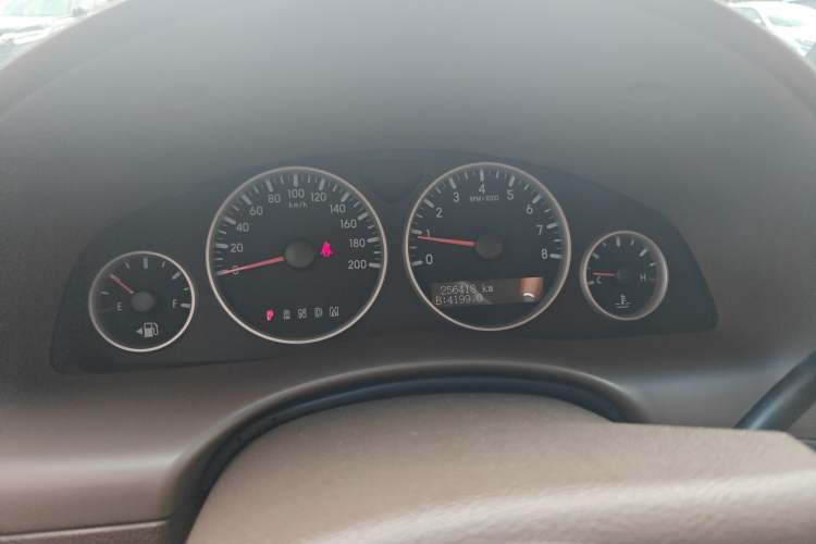 Used Buick GL8 2011 2.4L LT Executive Edition
