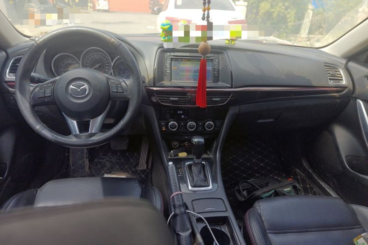 Used Mazda Atenza 2014 2.0L Blue Sky Luxury Edition Center Console