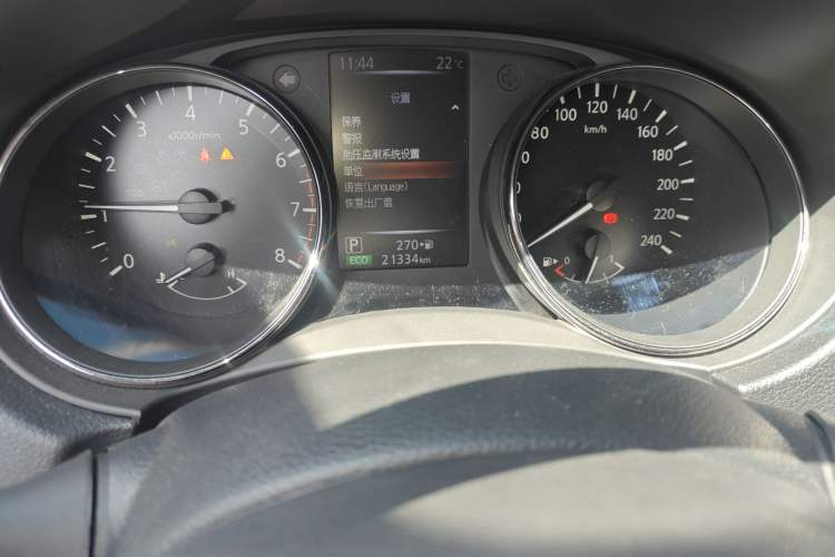 Used Nissan X-Trail 2022 Revised Version 2.0L Two-Wheel Drive Smart Connect Premium Edition
