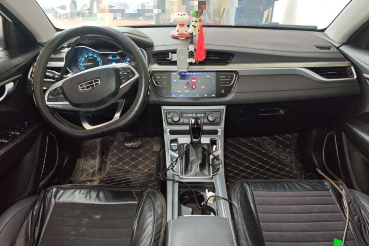 Used Geely Auto Emgrand 2019 Leading Edition 1.5L CVT Luxury Model China VI Standard Center Console