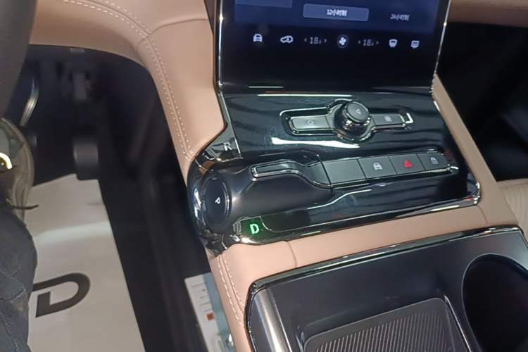 Used Nio ES8 2020 415 km Signature Edition 6-Seater Version