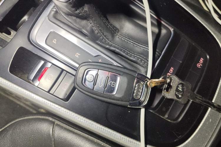 Used Audi A5 2013 Sportback 40 TFSI Vehicle Key