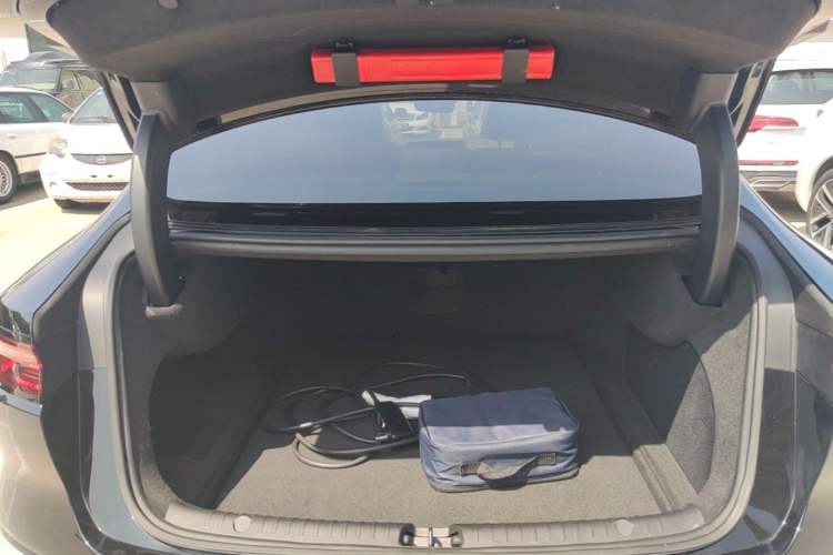 Used BYD Han 2023 DM-i Champion Edition 121KM Prestige Model