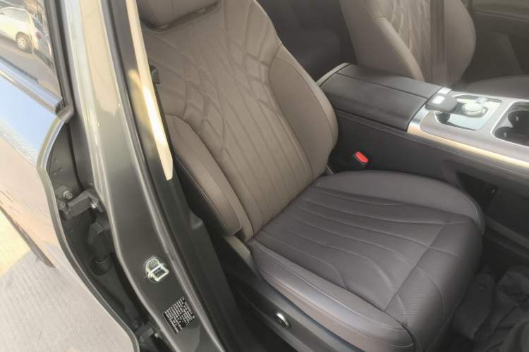 Used Chery Tiggo 9 C-DM 2025 1.5T 106KM Ultra-Comfort Edition 5 Seats Lithium-NMC