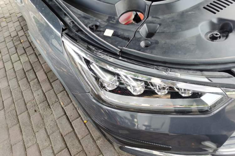 Used BYD Song New Energy 2019 Song DM 1.5TID Smart Connect Dynamic Model Right Front Headlight