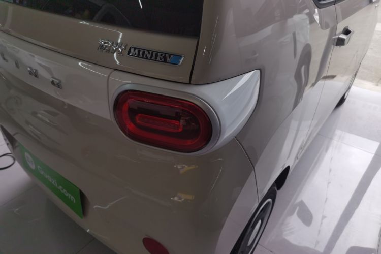 Used Wuling Hongguang MINIEV 2024 3rd Generation 215km Youth Edition
