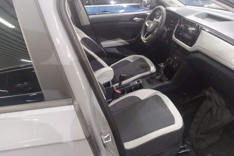 Used Volkswagen Tharu 2025 New Sharp 1.5L Sharp Edition Right Front Seat