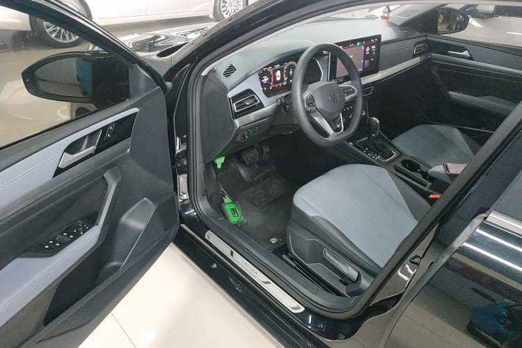 Used Volkswagen Lavida 2024 1.5L Automatic Starry Sky 5 Million Edition Driver Seat