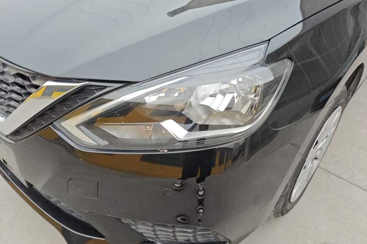 Used Nissan Sylphy 2021 Classic 1.6XE CVT Comfort Edition Left Front Headlight