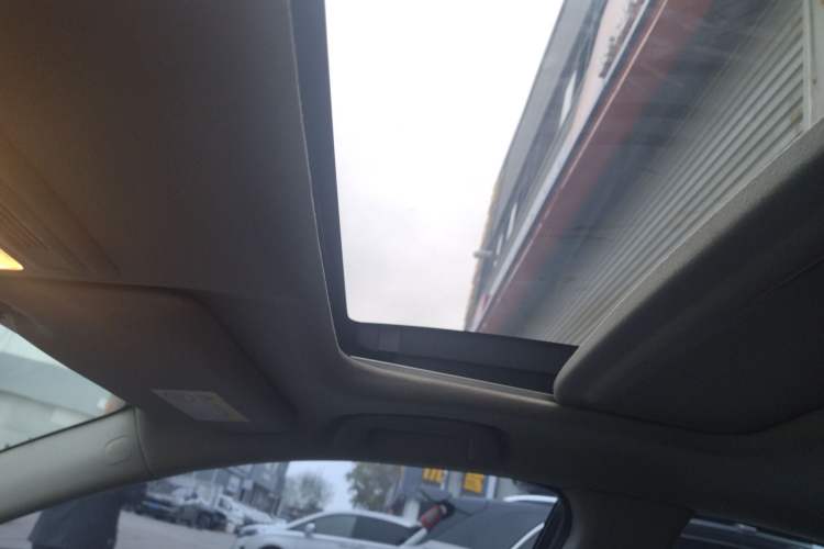 Used Honda Civic 2016 220TURBO CVT Prestige Edition
