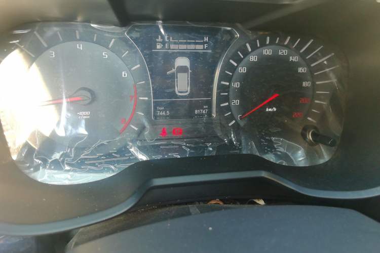 Used GAC Trumpchi GS4 2017 235T Manual Two-Wheel Drive Luxury Edition Odometer Close Up