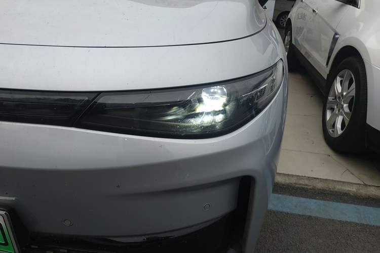 Used Leapmotor C16 2024 Range-Extended 200 Smart Enjoyment Edition