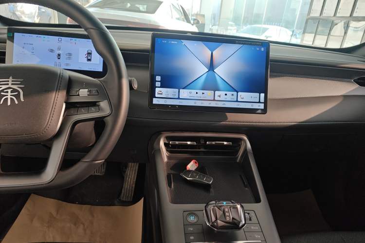 Used BYD Qin PLUS 2025 DM-i Smart Drive 120KM Superior Model
