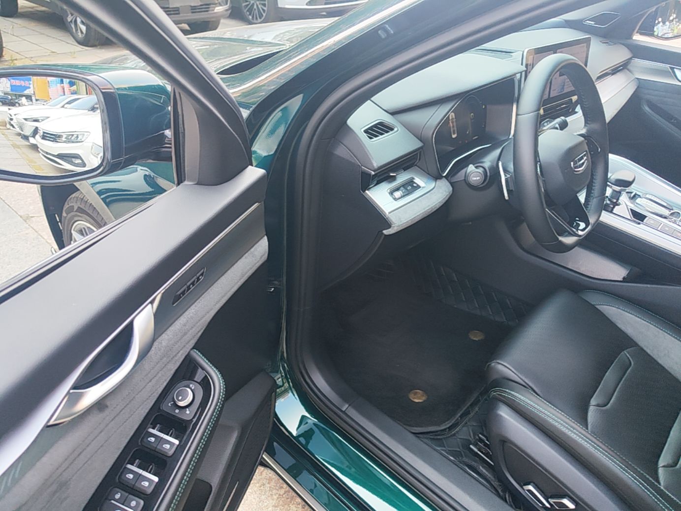 Geely Auto Preface 2023 2.0TD "Only This Verdant Green" Edition — снимка 18