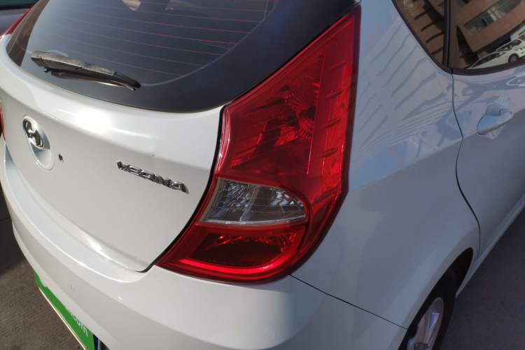 Used Hyundai Verna Ray 2014 1.4L Manual GLX