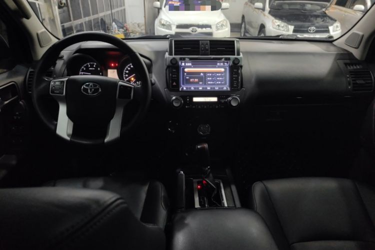 Used Toyota Prado 2015 2.7L Automatic Standard Edition
