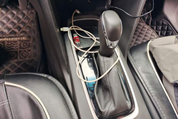 Used Chevrolet Cavalier 2018 320 Automatic Xinyue Edition Gear Lever