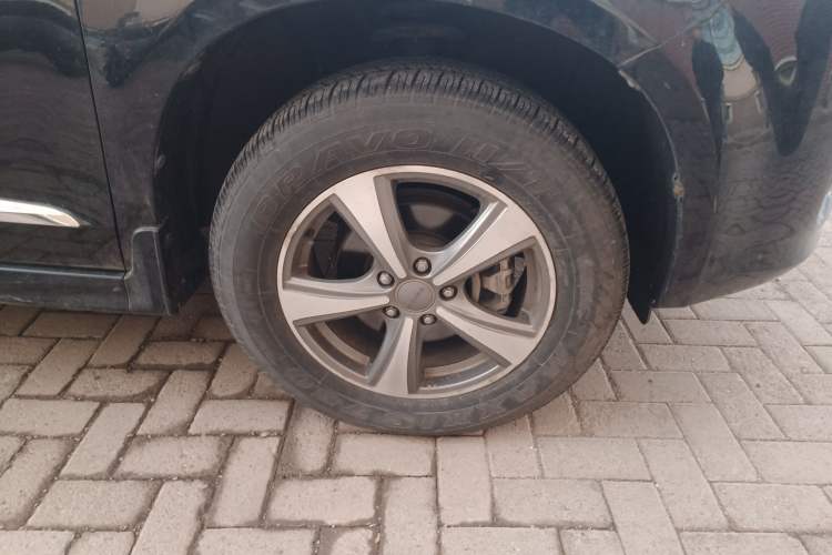 Used Haval H6 2016 Upgraded Model 1.5T Manual Two-Wheel Drive Value Edition