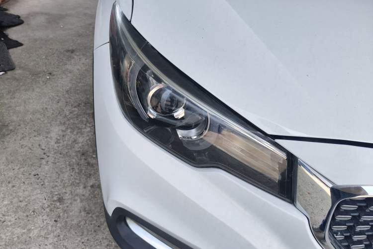 Used MG ZS 2018 1.5L Automatic Luxury Edition China V Standard