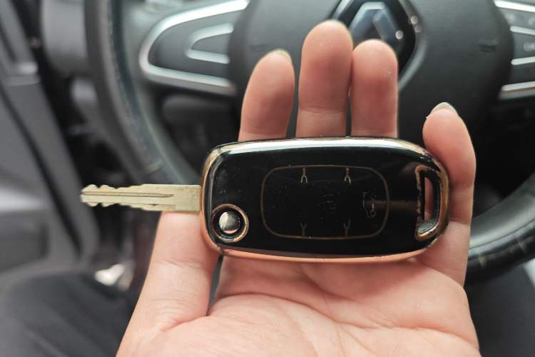 Used Renault Kadjar 2017 2.0L Two-Wheel Drive Fashion Edition