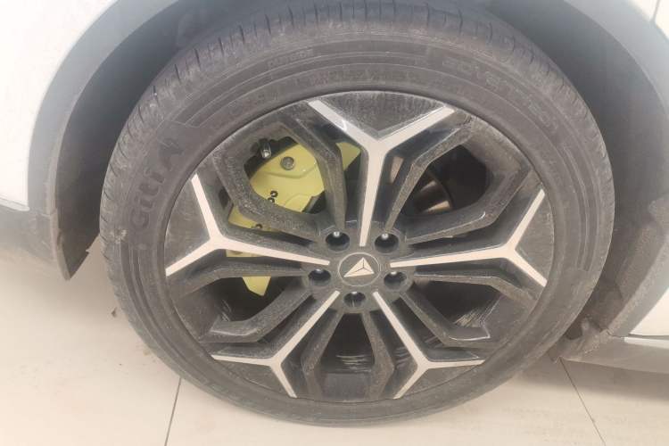 Used Deepal SL03 2023 200Max Range-Extended Version Right Rear Wheel Hub