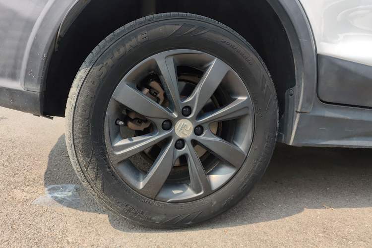 Used BYD Yuan New Energy 2018 EV360 Smart Connect Cool Edition
