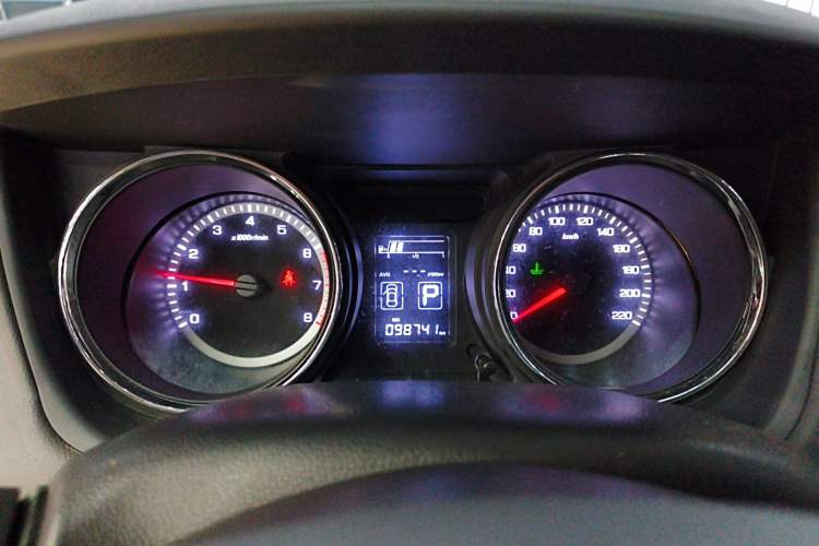 Used Dongfeng Aeolus A60 2016 1.6L Automatic Luxury Model
