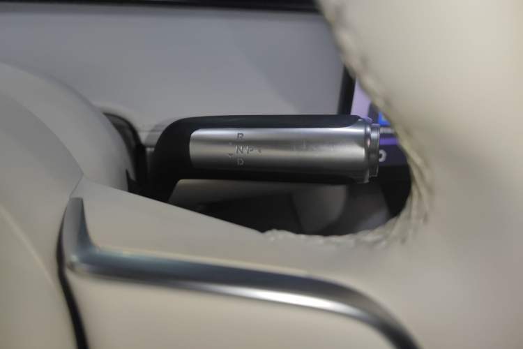 Used Hima S9T 2025 Model Range-Extended Max Gear Lever