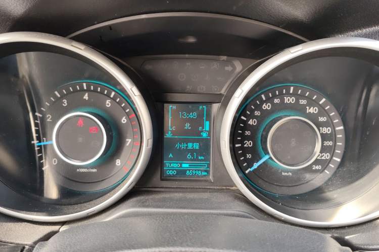 Used BAIC Senova X65 2015 2.0T Manual Elite Edition