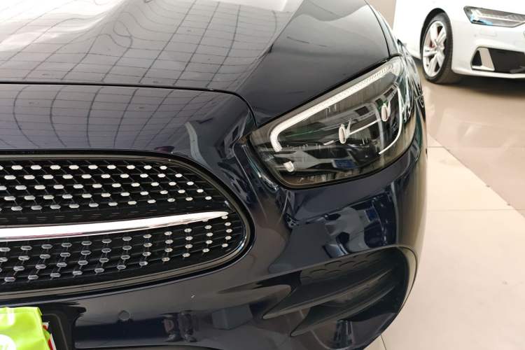 Used Mercedes-Benz E-Class 2021 Updated E 260 Fashion Sport Edition Left Front Headlight