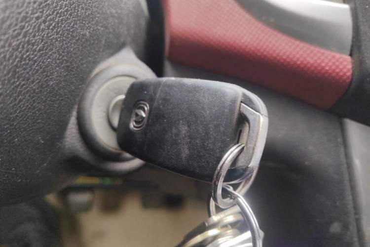 Used CHANGAN Benni 2014 1.4L Manual Luxury Model
