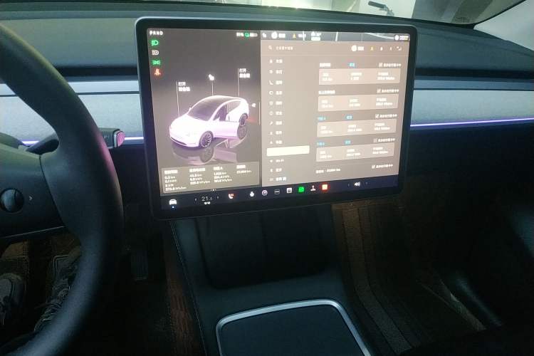 Used Tesla Model Y 2024 Long-Range All-Wheel-Drive Version
