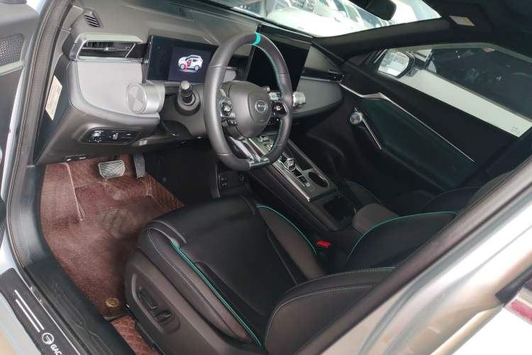 Used GAC Trumpchi EMKOO 2022 1.5T Supernova Pro Edition Left Front Seat