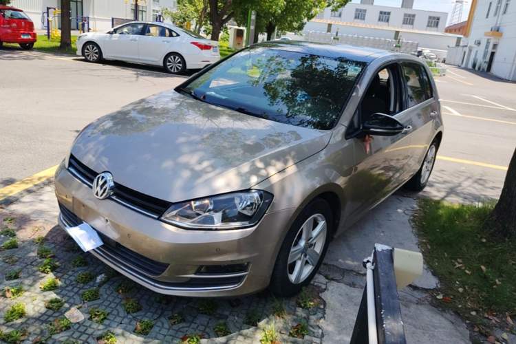 Used Volkswagen Golf 2017 230TSI Automatic Comfort Edition – Celebrating Milestone of One Million Units
