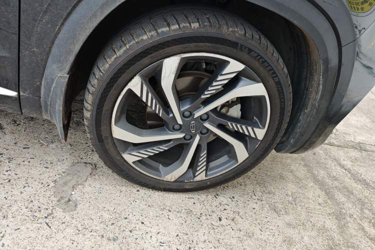 Used Geely Auto Monjaro L 2023 2.0TD High-Power Automatic Two-Wheel Drive Flagship Version
