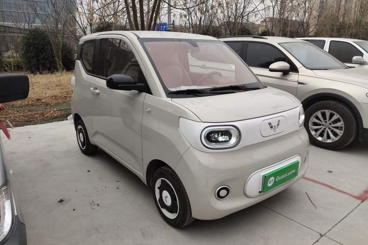 Used Wuling Hongguang MINIEV 2024 3rd Generation 215km Youth Edition
